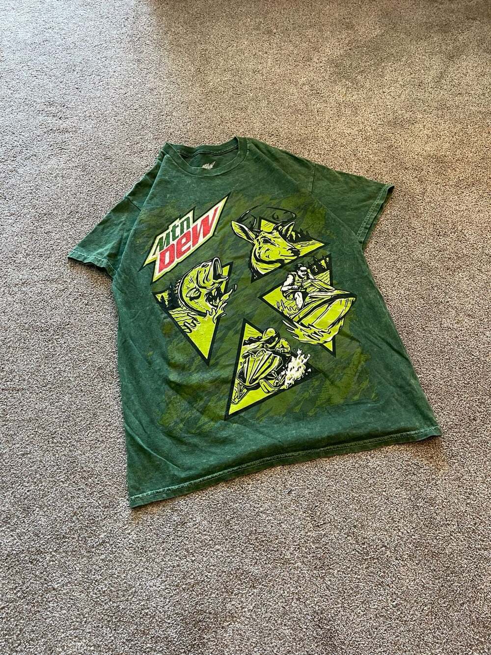 Mountain Dew Graphic T-Shirt Featuring Outdoor Sports Activities Green Acid Wash
